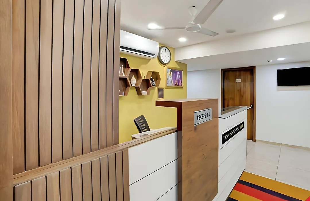 Leo Hotel-1